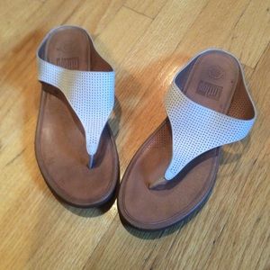 Fit flop sandals